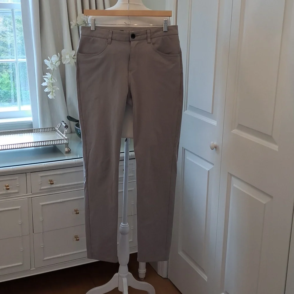 Vuori Mens‎ Meta Grey Stone 5-Pocket Stretch Casual/Athleisure Pants 30x32